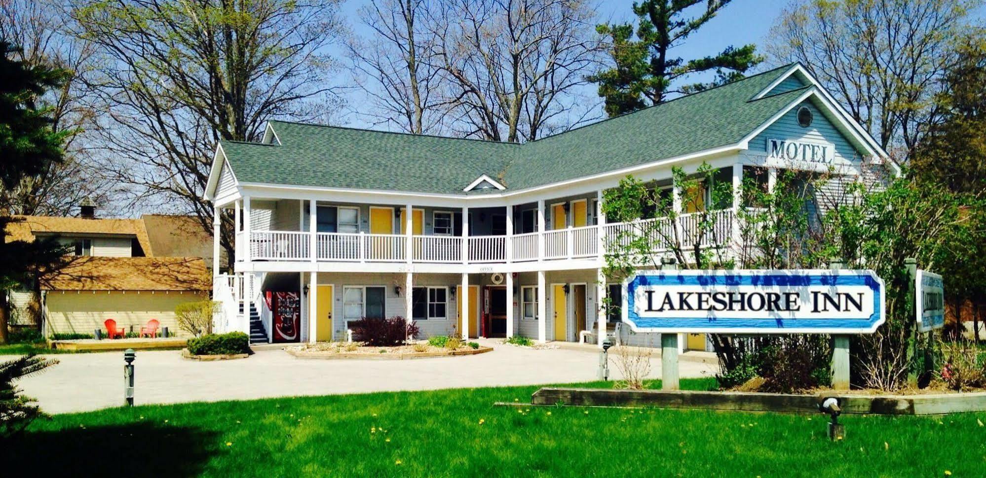 Empire Lakeshore Inn Exterior photo